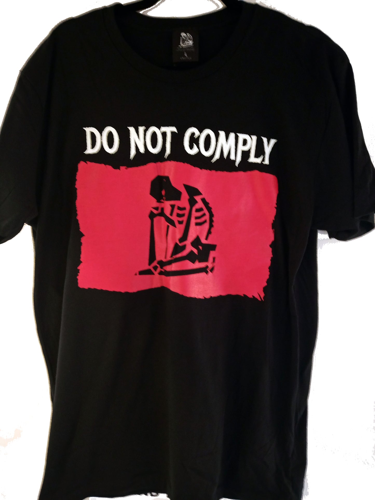 Rest When Dead - Do Not Comply Tee - Black
